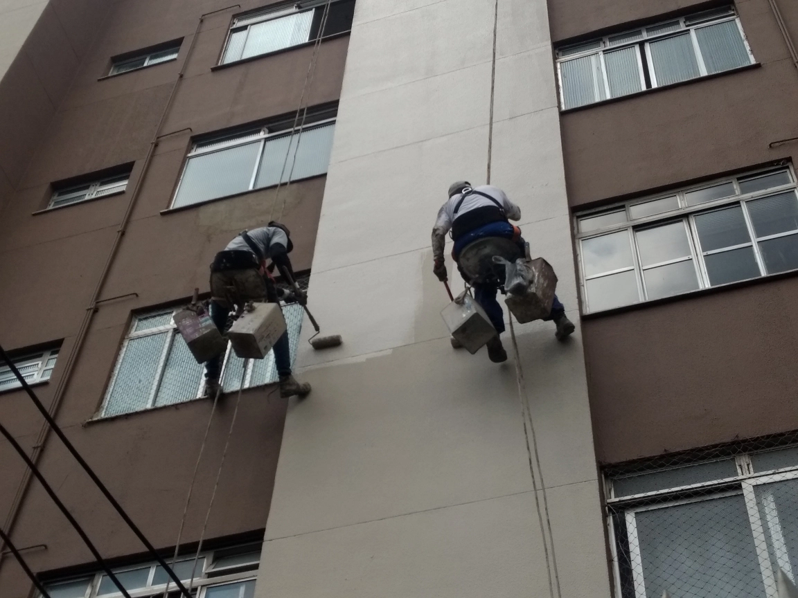 Reforma predial e fachadas